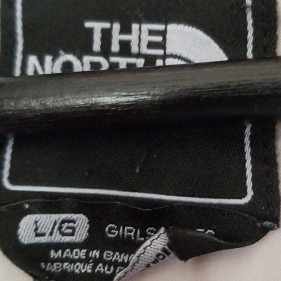 The North Face girls hyvent houndstooth jacket - Picture 6 of 8